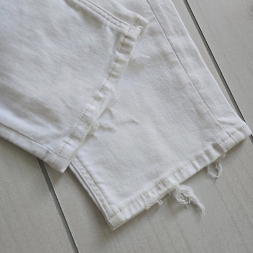 AEO 90's Skinny Jeans White Distressed with Stretch - Picture 8 of 16